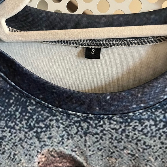 Cat Graphic Sweatshirt Long Sleeve Size Small Women’s in Blue and Off White - Picture 5 of 6